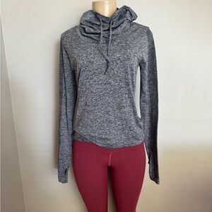 Forever21 high neck pullover m